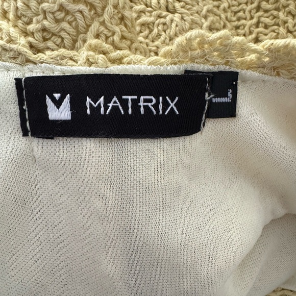 Matix Yellow Crochet Floral Accordion Bell Sleeve Cropped Blouse - Picture 6 of 8